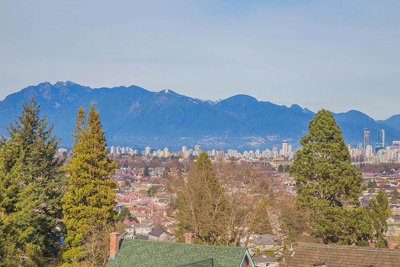 4 bed, 3100 sqft, $8,500 — Photo 4