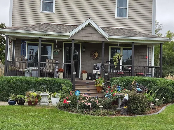1110 Hungry Hollow Rd, Algona, IA 50511