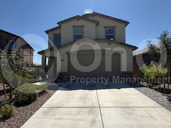 4th image of 7609 S Camino Alma Vieja