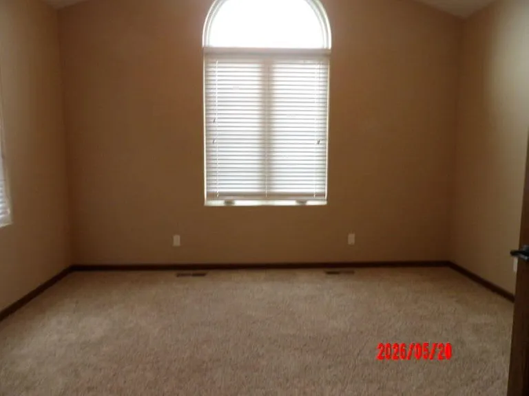 1106 Sandstone Dr — Photo 11