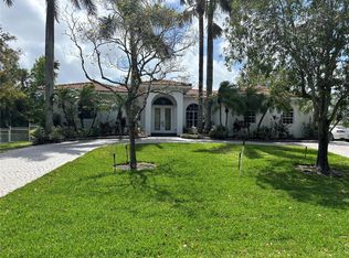 16650 SW 67th Pl, Fort Lauderdale, FL 33331