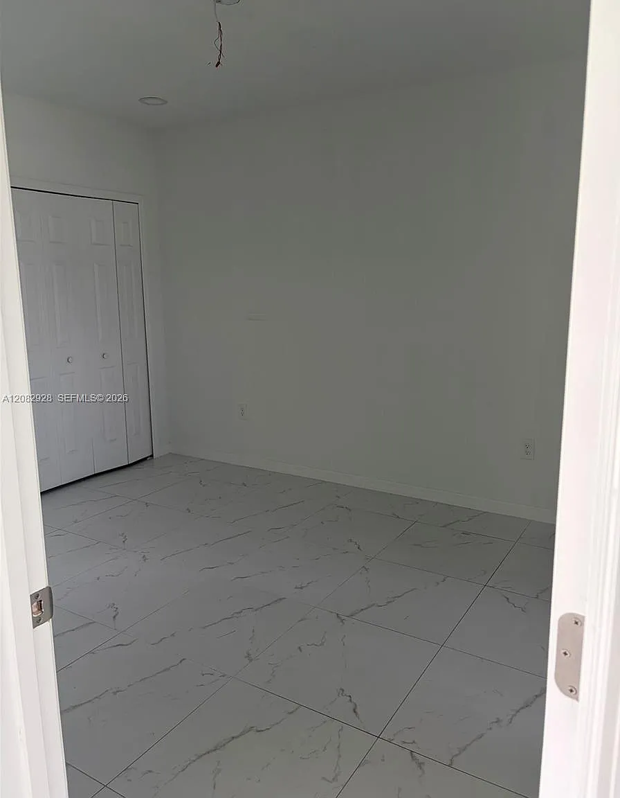 3 bed, 2.0 bath, $1,750 — Photo 4