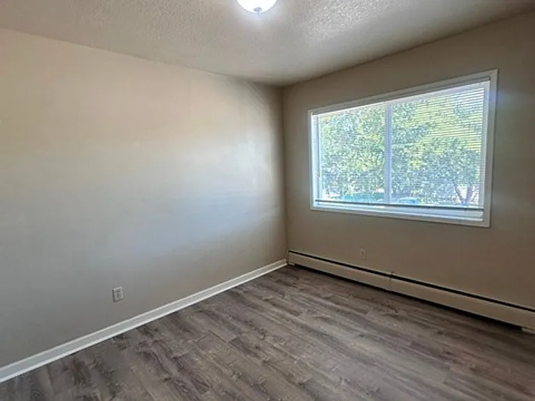 2544 Union St — Photo 69