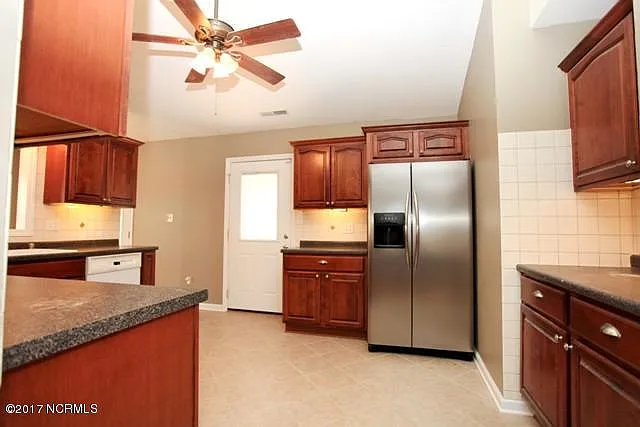 2457 Saddleridge Dr — Photo 17