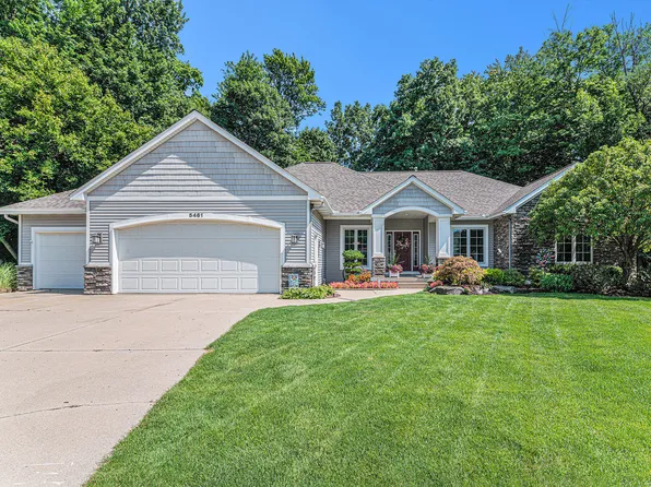 5461 E Palm Dale Ct SW, Wyoming, MI 49519