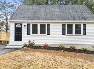 51 Midhill Dr, Hamden, CT 06514