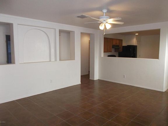 5th image of 6408 S Sunrise Valley Dr
