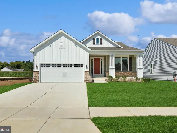 9 Golden Raintree Ct, Middletown, DE 19709