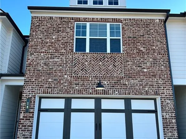18 Depot Landing Rd, Auburn, GA