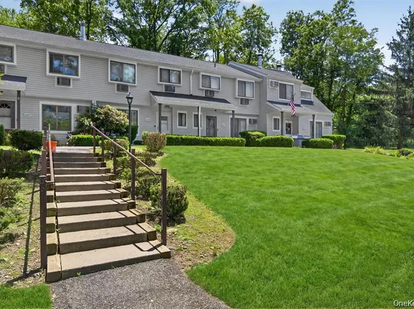 607 Mountain Laurel Drive, Monroe, NY 10950