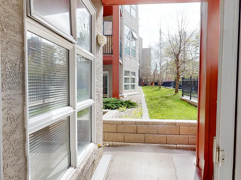 105 24th Ave SW — Photo 12