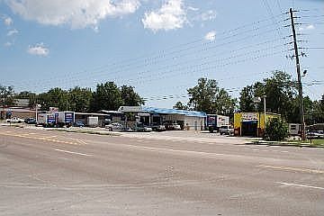 1st image of 209 John Sims Pkwy W