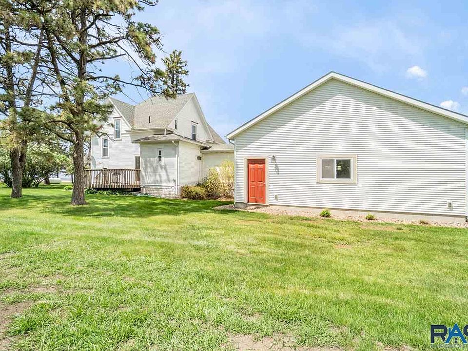28588 State Highway 11, Canton, SD 57013 | Zillow