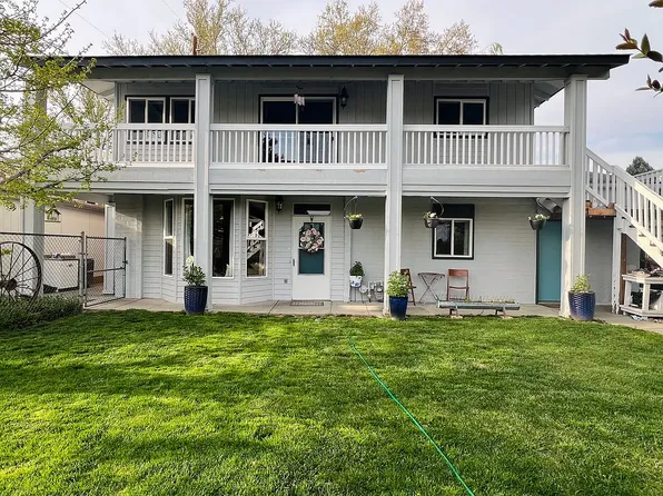 209 S 37th Ave #2, Yakima, WA 98902