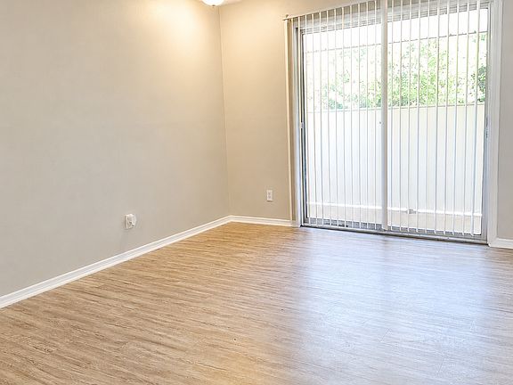 4th image of 4203 Patton Rd SW #14