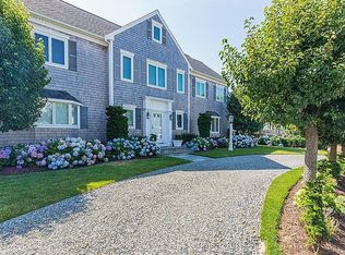 26 Bay Shore Rd, Hyannis, MA 02601