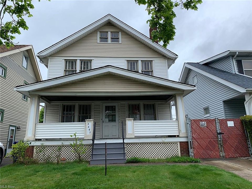 1st image of 3462 W 118th St