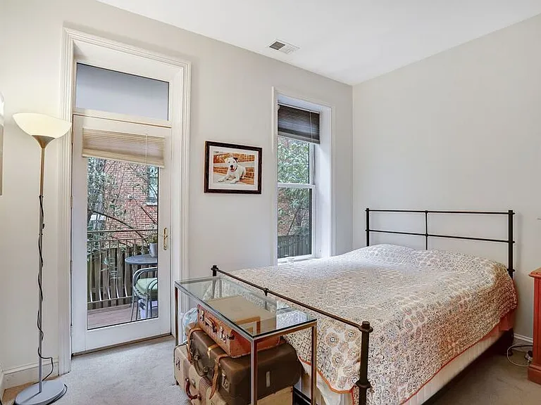 1323 Clifton St NW #13 — Photo 21