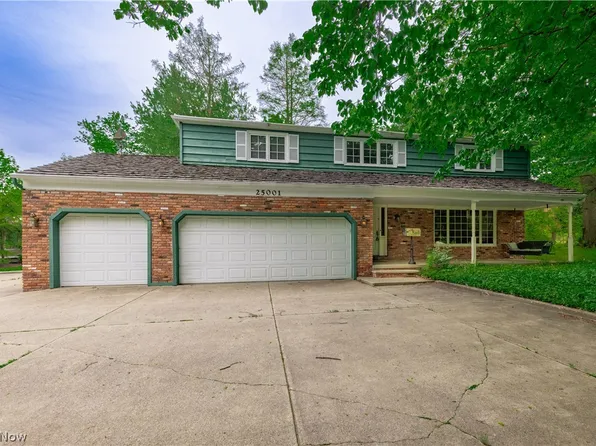 25001 Letchworth Rd, Beachwood, OH 44122