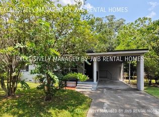 1241 Depaul Dr, Jacksonville, FL 32218