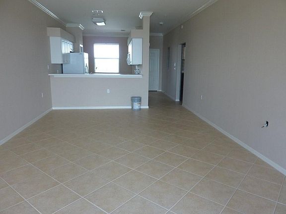 4th image of 10370 Washingtonia Palm Way APT 4344
