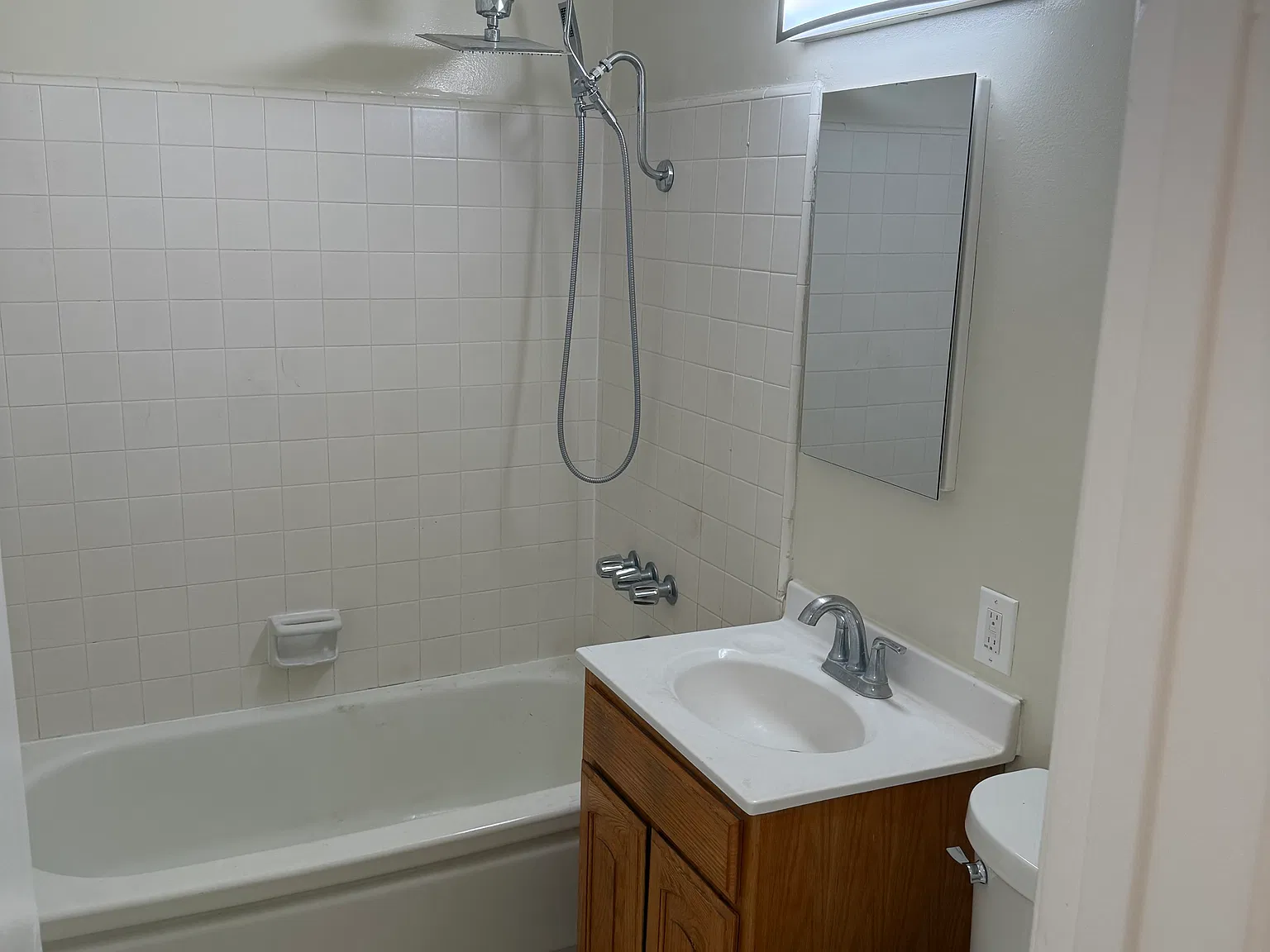 2 bed, 725 sqft, $2,195 — Photo 4
