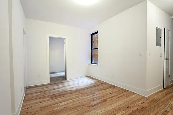 Rented by Aether Property Group | media 23