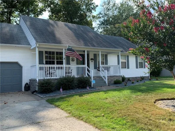 1116 Cherrytree Ln, Chesapeake, VA 23320