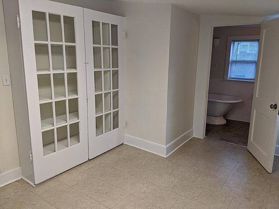 5th image of 1332 Fair Oaks Ave SE