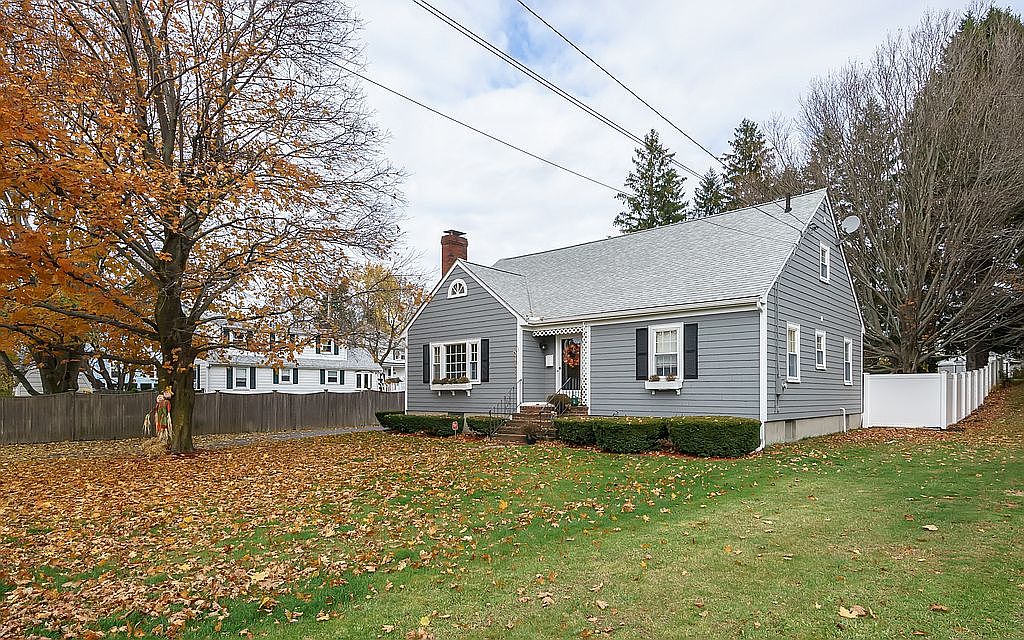 145 Bridge St, Beverly, MA 01915 Zillow
