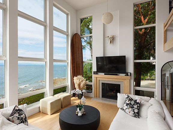 4th image of 6655 Sunshine Coast Hwy