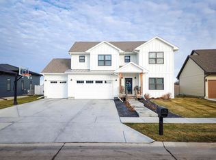 1205 Sunrise Dr, Norfolk, NE 68701