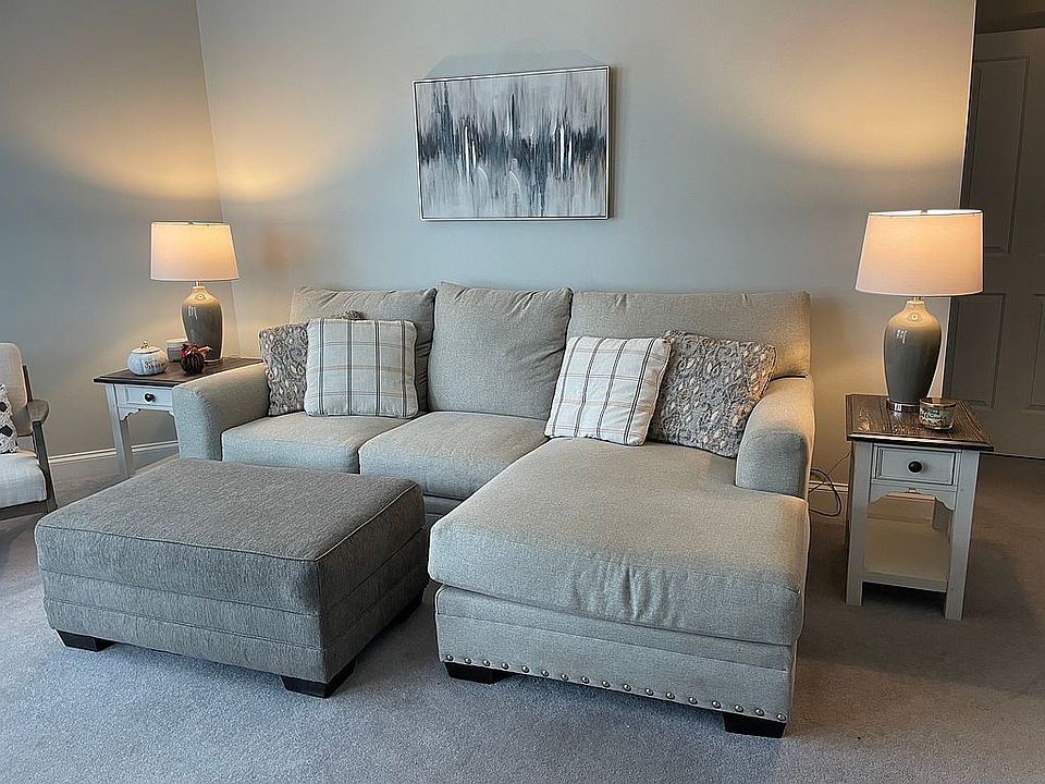 1st image of 2822 Suncrest Village Cir