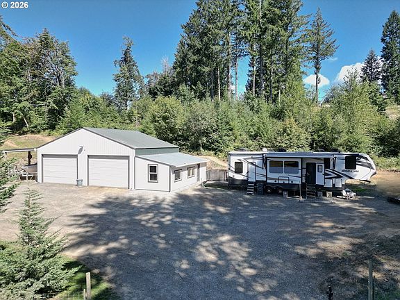 4th image of 18112 NE Manning Cir