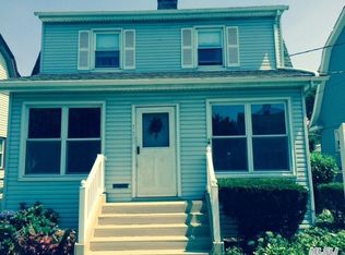 9245 219th St, Queens Village, NY 11428