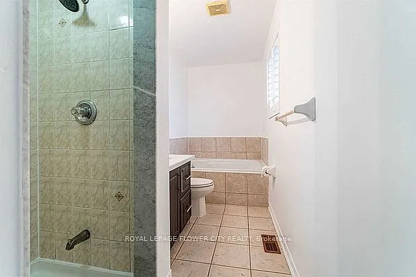78 Fairhill Ave — Photo 12