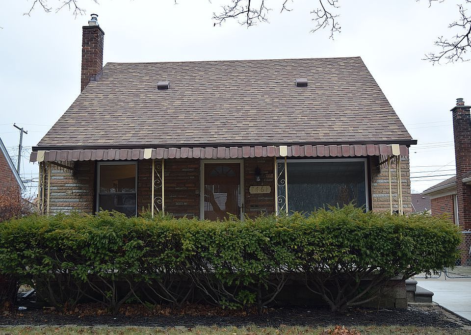 1st image of 7661 Winona Ave
