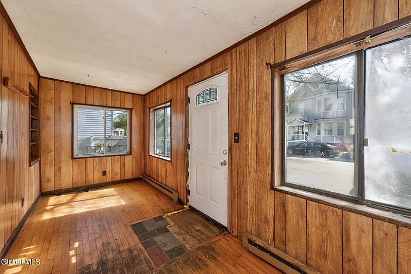 4th image of 471 7th Avenue