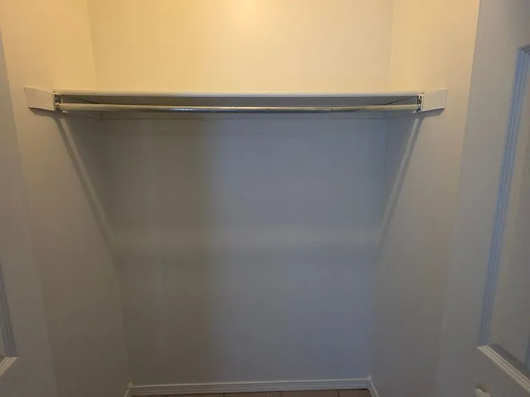 611 Preston Dr — Photo 11