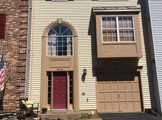 859 Tall Oaks Sq SE, Leesburg, VA 20175