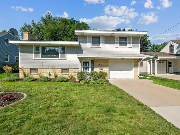 433 3rd Ave NE, Osseo, MN 55369