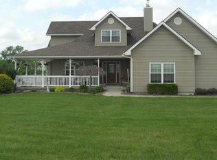 5182 SE Fox Run Rd, Lathrop, MO 64465