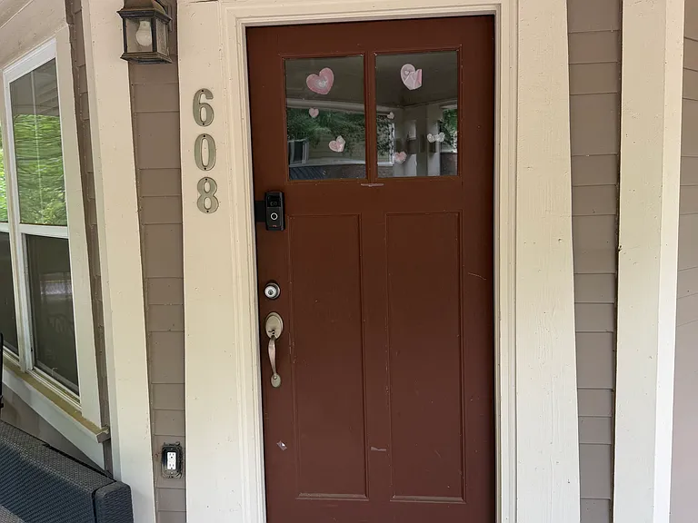 490 Barnett Shoals Rd #608 — Photo 2