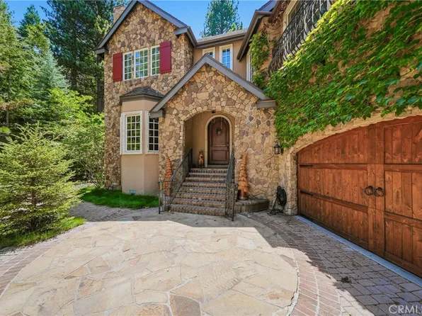 30151 Sky Line Dr, Running Springs, CA 92382