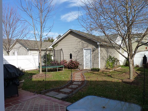 Back View to Detached Garage