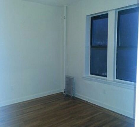 3rd image of 490 E 23rd St APT C5