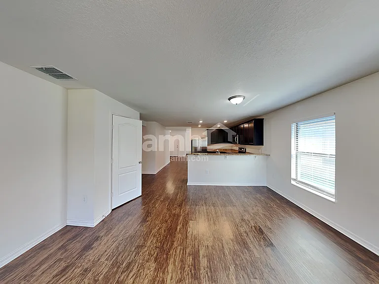 1120 Brenton Leaf Dr — Photo 5