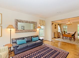 3 Michelangelo Dr, Clifton Park, NY 12065