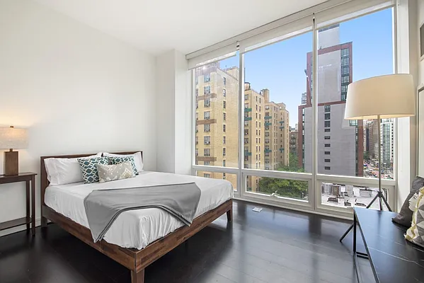 Sold by Compass | media 6