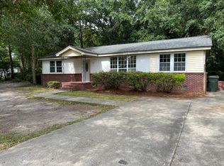101 Pandora Dr, Goose Creek, SC 29445